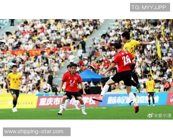 重庆足球明星赛现场争吵引发热议球迷与明星球员情绪激动互相指责 重庆足球明星赛现场争吵引发热议球迷与明星球员情绪激动互相指责